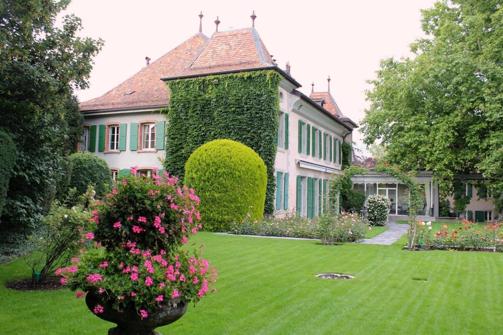 Le Chateau Lavigny ภายนอก รูปภาพ