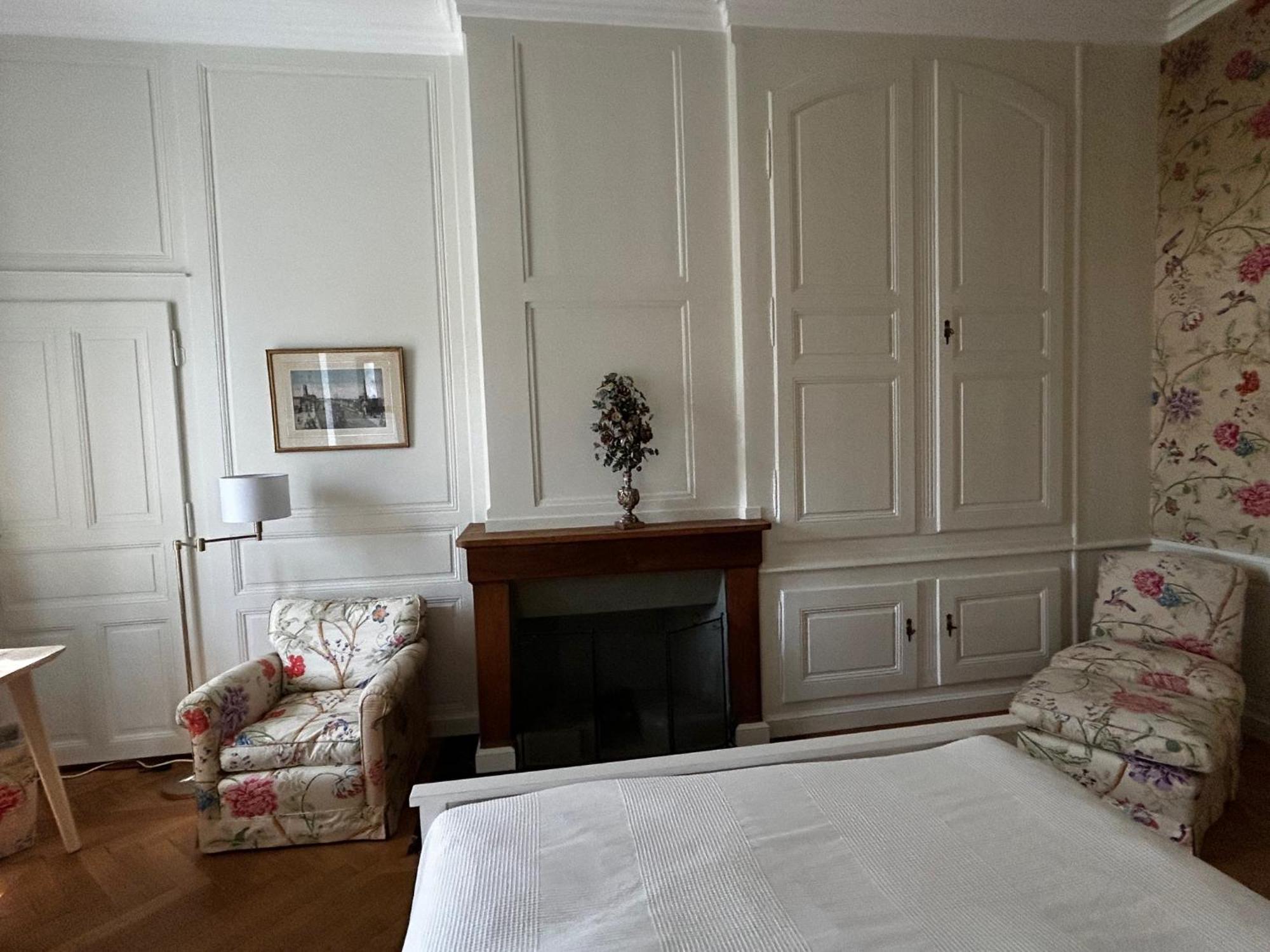 Le Chateau Lavigny ภายนอก รูปภาพ